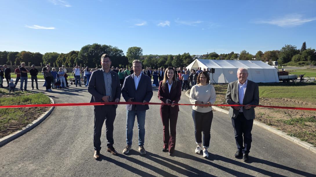 Interkommunaler Gewerbepark Kreßberg-Fichtenau feierlich eingeweiht Interkommunaler Gewerbepark Kreßberg-Fichtenau feierlich eingeweiht
